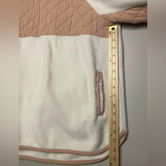 Abercrombie & Fitch Fleece Pullover large cream blush warm cozy pockets - Picture 6 of 7